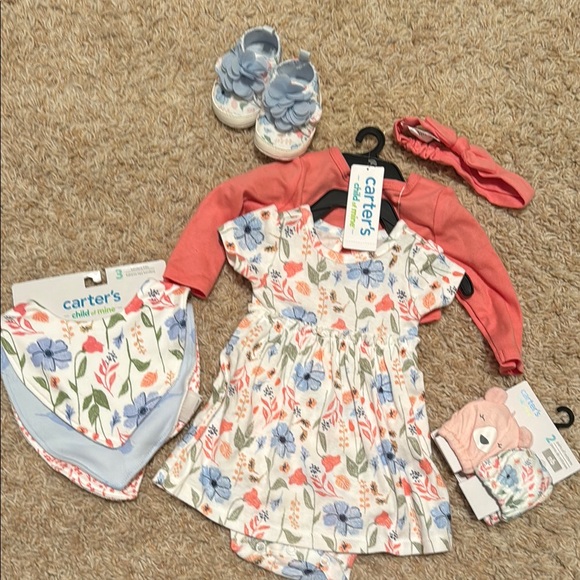Carter's Other - Carter's Baby Floral Dress Set with Accessories